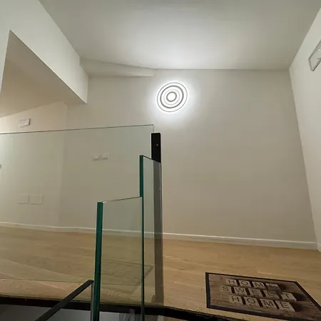 Luce - Attico Di Design Con Vista Unica アパート *